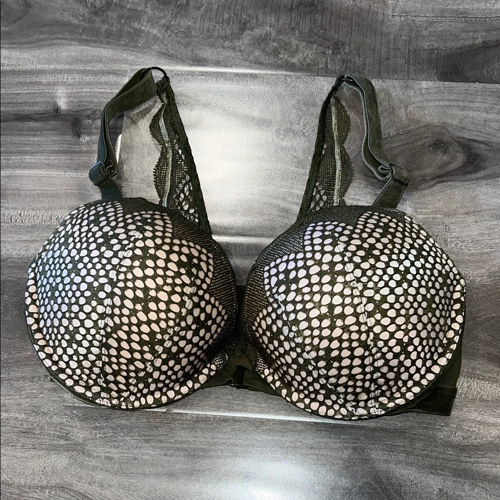 Green and beige Women's Bra